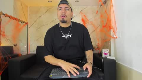 enrique online show from 10.22.25