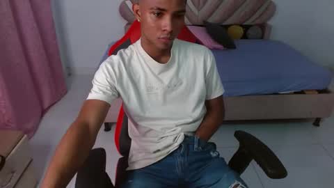 Enzo online show from 01.08.26