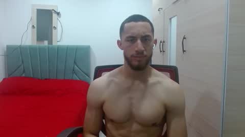 enzo_savage online show from 11.12.25