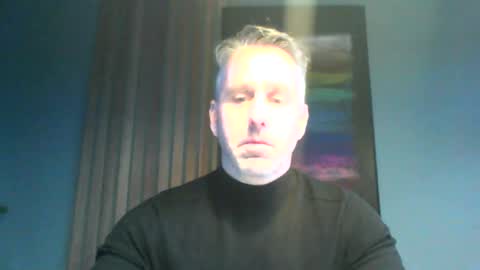 Enzos Massive Cock online show from 01.08.25