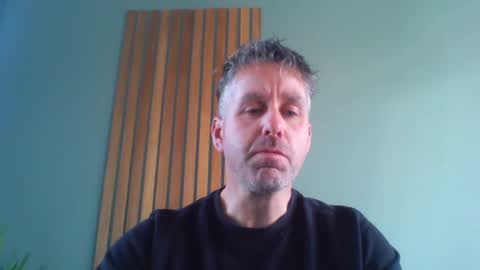 Enzos Massive Cock online show from 03.05.25