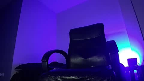 enzoferreirah online show from 10.18.25