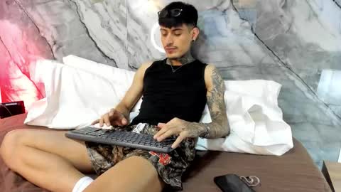 Enzo Rodriguez online show from 10.23.25