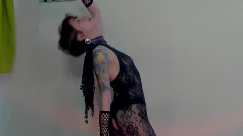 Leyla online show from 12.12.24