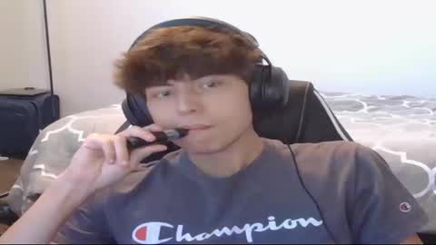 Snapshot of eprahsdahc chatting on 09.24.25 eprahsdahc online show from 09.24.25