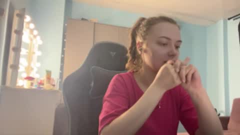 Snapshot of eracloke chatting on 03.02.26 Lily online show from 03.02.26