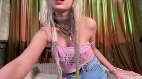 Alissa online show from 03.27.26