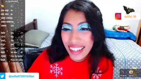 Snapshot of eren_mikasa chatting on 11.17.25 sofia online show from 11.17.25