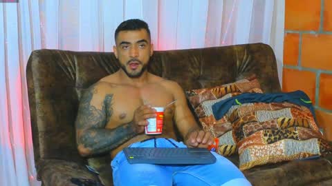 Snapshot of eric_harrison1 chatting on 12.15.24 Brayan online show from 12.15.24