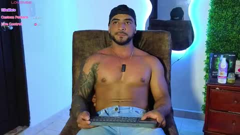 Snapshot of eric_harrison1 chatting on 02.20.25 Brayan online show from 02.20.25