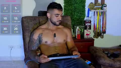 Snapshot of eric_harrison1 chatting on 03.10.25 Brayan online show from 03.10.25
