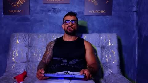 Snapshot of eric_harrison1 chatting on 10.04.25 Brayan online show from 10.04.25