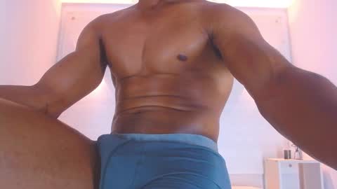 Eric Latino online show from 02.06.25