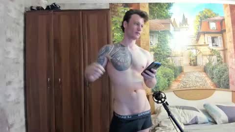 Snapshot of eric_the_vikking chatting on 10.15.25 Eric online show from 10.15.25