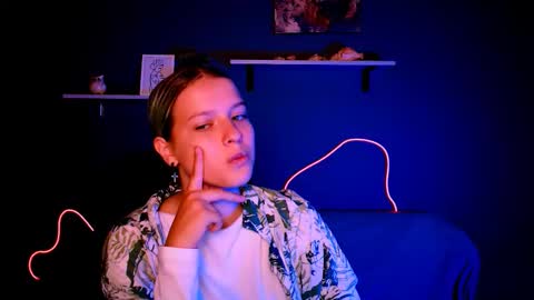 Snapshot of erica_breeze chatting on 10.12.25 your dear Erica  online show from 10.12.25