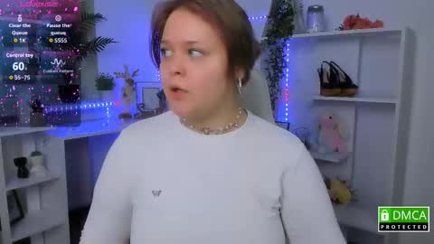 erica_love_ online show from 11.16.25