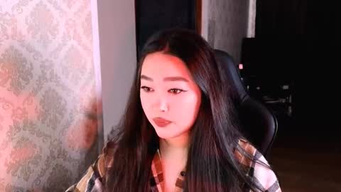 Erica Wayne online show from 12.23.25