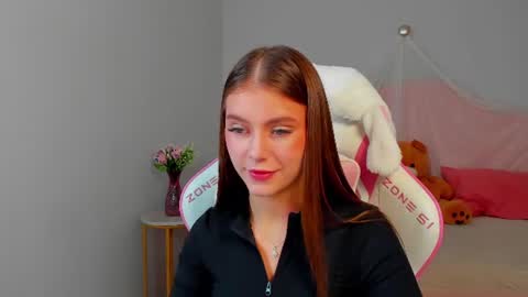 Snapshot of ericafoxes chatting on 07.30.26 EricaFoxes online show from 07.30.26
