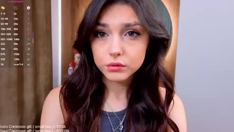 Dina online show from 12.22.25