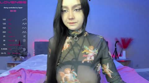 Snapshot of ericapreston chatting on 01.31.25 Erica online show from 01.31.25