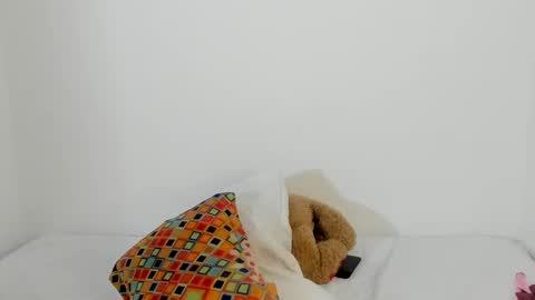 Dayanna online show from 02.14.25