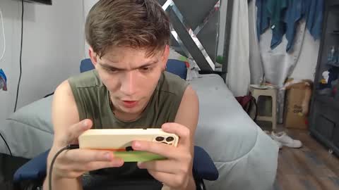 Snapshot of erick_de_rossee chatting on 12.09.24 erick_de_rossee online show from 12.09.24