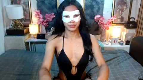 erickashotcum online show from 07.03.26