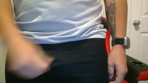 Snapshot of ericldavis71 chatting on 10.07.25 ericldavis71 online show from 10.07.25