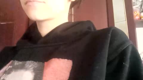 Snapshot of eriicagrey chatting on 10.29.25 Eriicagrey online show from 10.29.25