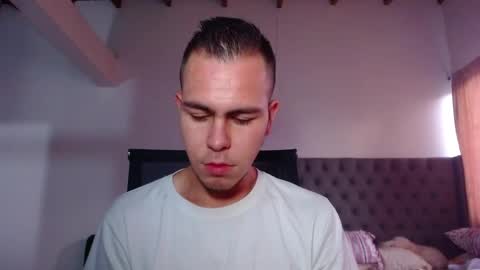 Erik rodriguez online show from 12.21.25