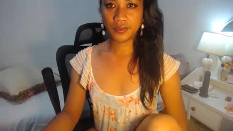 erika_madrigal online show from 02.12.25