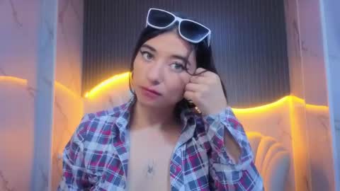Erika online show from 05.05.26