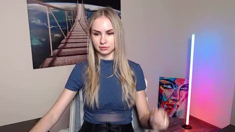 Erika online show from 11.19.25