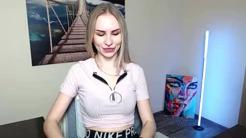 Erika online show from 12.17.25