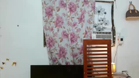 erika  mae online show from 09.22.25