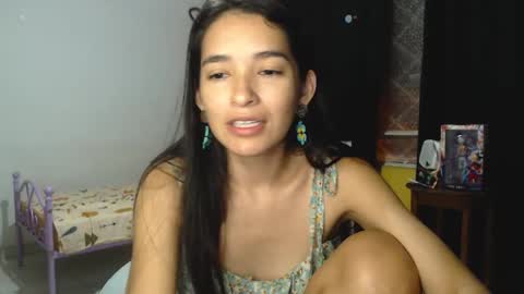 erina_1 online show from 12.13.24
