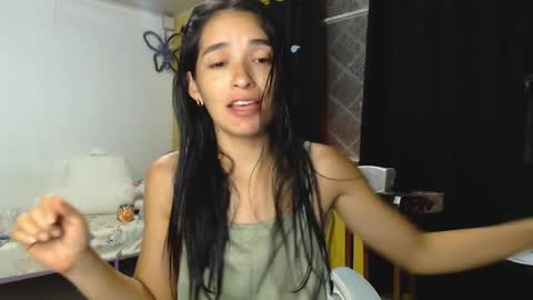 erina_1 online show from 12.30.24