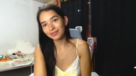 erina_1 online show from 01.08.25