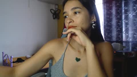 erina_1 online show from 02.01.25