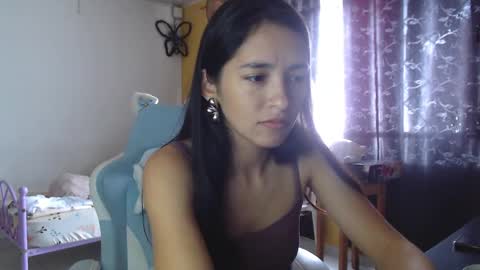 erina_1 online show from 02.20.25