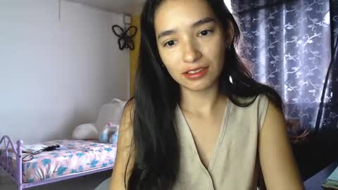 erina_1 online show from 02.26.25