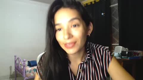 erina_1 online show from 03.08.25