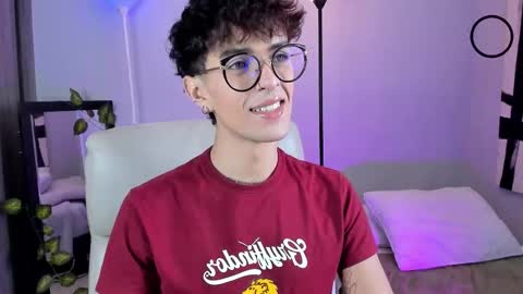   online show from 11.12.25