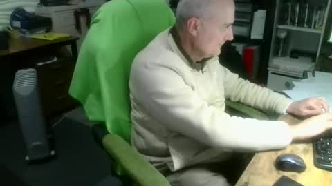 ernello online show from 10.10.25