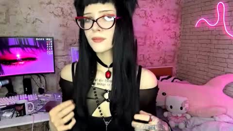 Snapshot of ernestinezalesky chatting on 02.13.26 Nina online show from 02.13.26