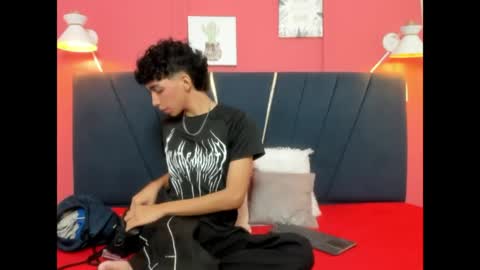 ero_boy40 online show from 06.10.26