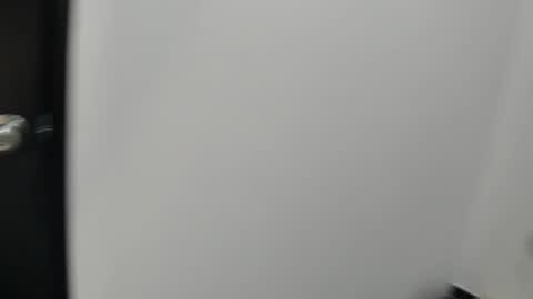 eros_barns online show from 09.15.25