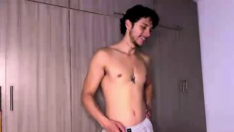 erosdominant_ online show from 05.10.26