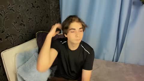 Snapshot of erospulse chatting on 12.01.25 Hanzo online show from 12.01.25