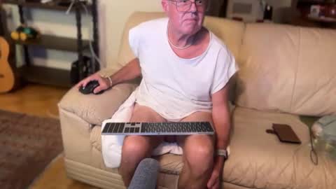 eros online show from 10.04.25